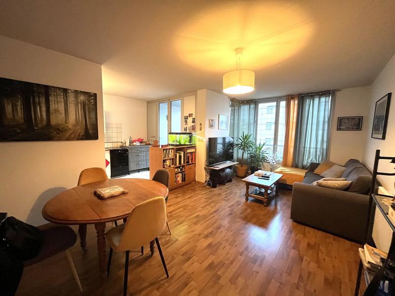 Appartement - 49 m² - 2 pièces