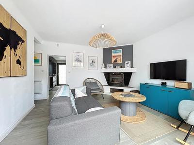 Maison - 90 m² - 5 pièces