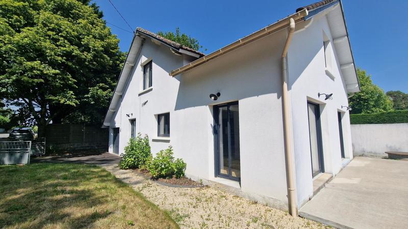 Maison - 145 m² - 5 pièces
