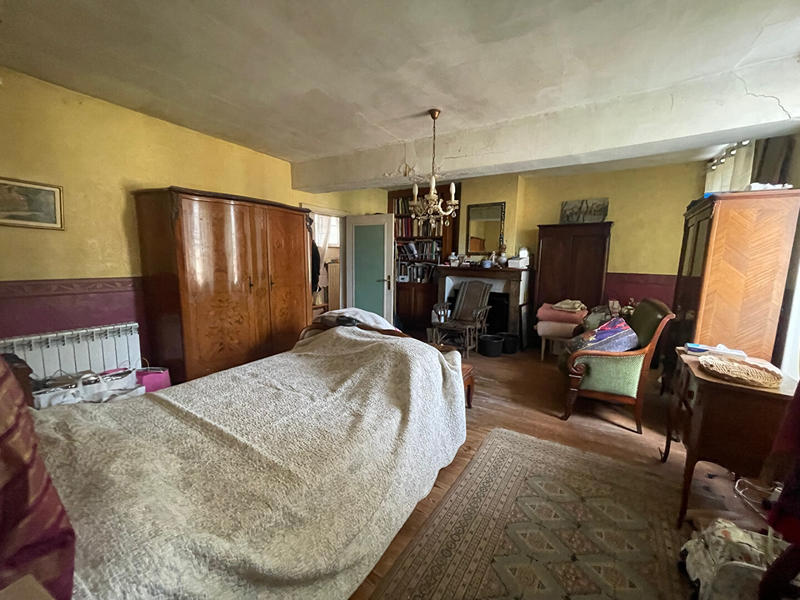 Maison - 167 m² - 6 pièces