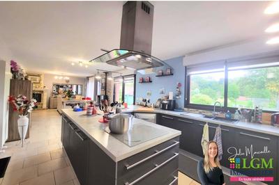 Maison - 112 m² - 4 pièces