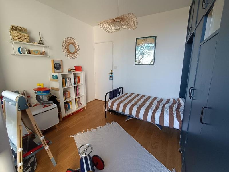 Appartement - 82 m² - 5 pièces