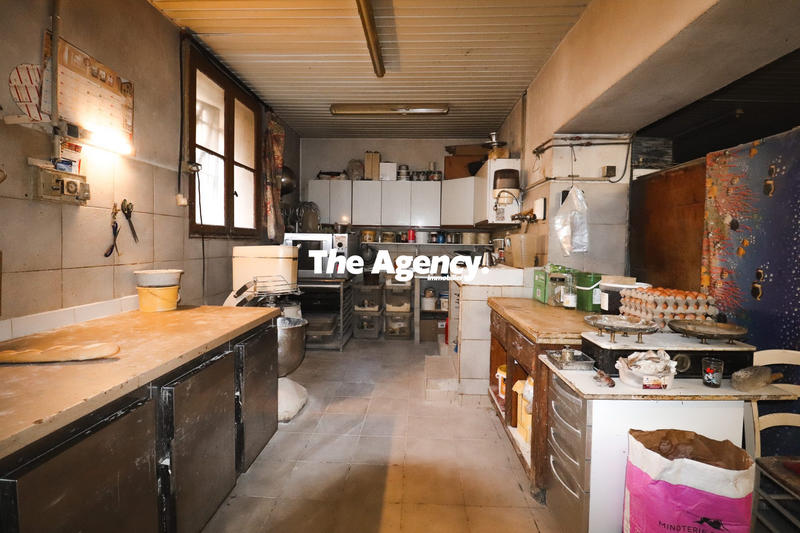 Fonds de commerce - 146 m²