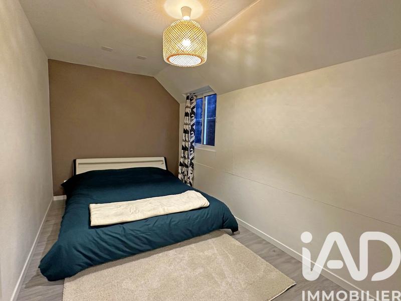 Maison - 180 m² - 5 pièces