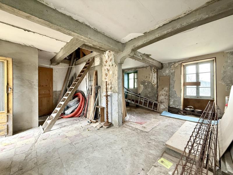 Maison - 80 m² - 4 pièces