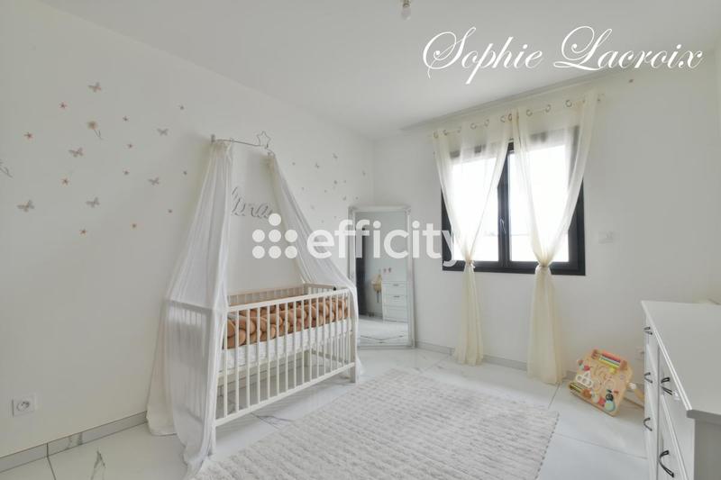 Villa - 130 m² - 4 pièces