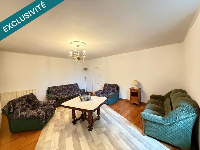 Maison - 210 m² - 12 pièces