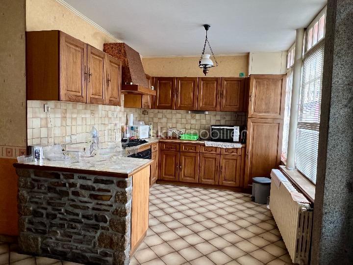 Maison - 150 m² - 5 pièces