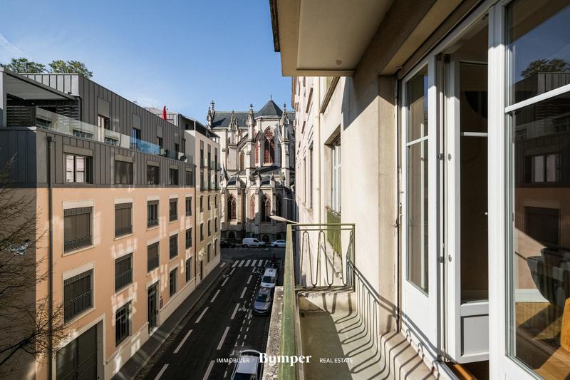 Appartement - 88 m² - 3 pièces