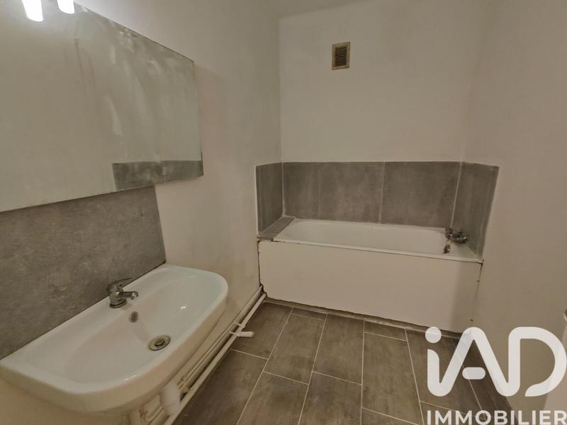 Appartement - 97 m² - 6 pièces