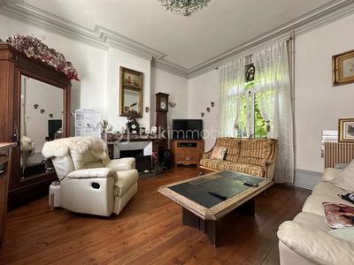 Maison de ville - 170 m² - 8 pièces