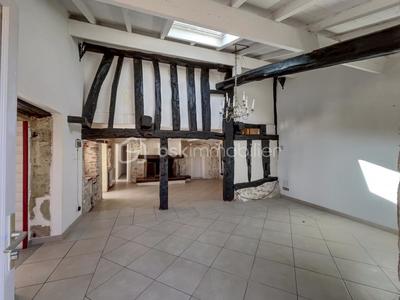 Maison - 263 m² - 11 pièces