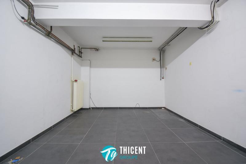 Local d'activités - 3 140 m²