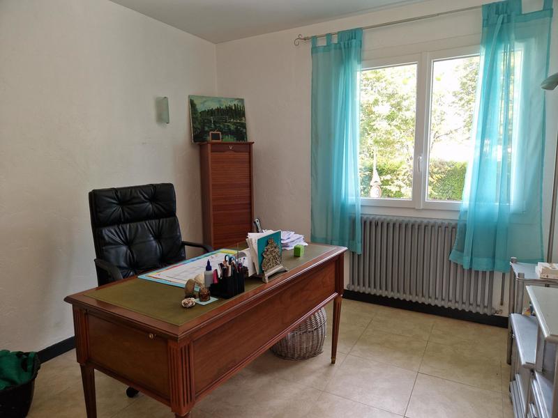 Maison - 142 m² - 6 pièces