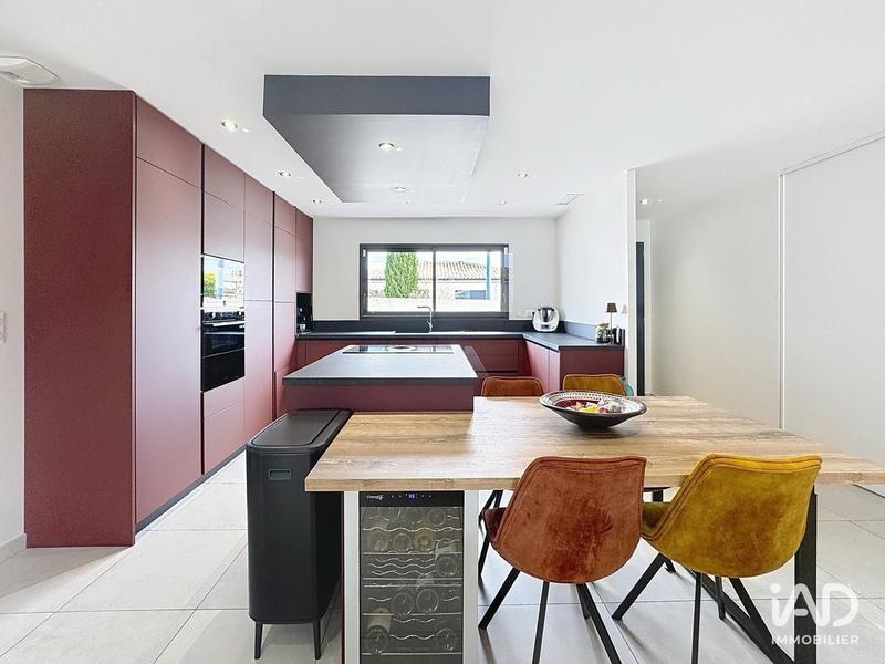 Maison - 165 m² - 5 pièces