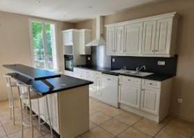 Maison - 120 m² - 4 pièces