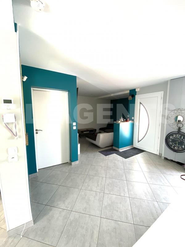 Maison traditionnelle - 110 m² - 5 pièces