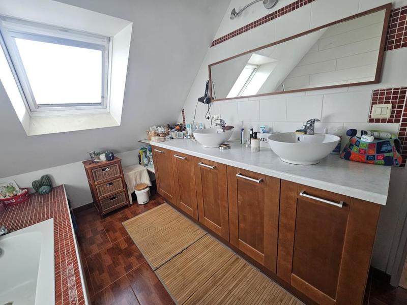 Maison - 131 m² - 6 pièces