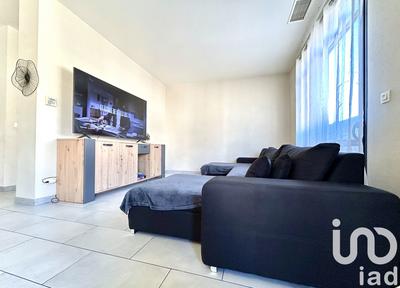 Appartement - 80 m² - 3 pièces