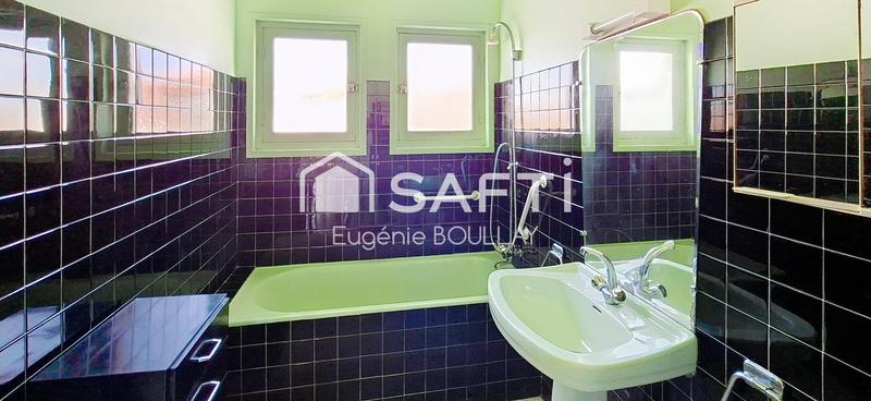 Maison - 185 m² - 8 pièces