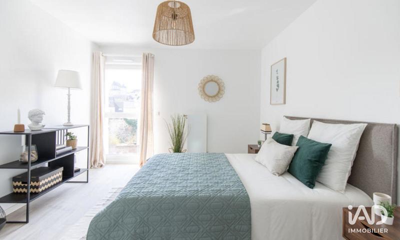 Appartement - 80 m² - 4 pièces