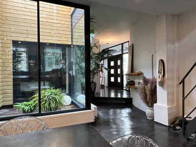 Loft - 188 m² - 6 pièces