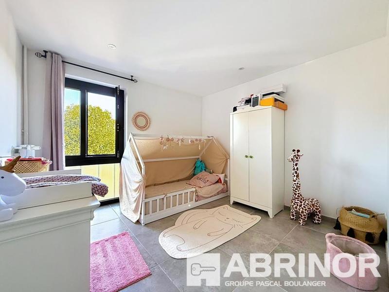 Appartement - 81 m² - 4 pièces