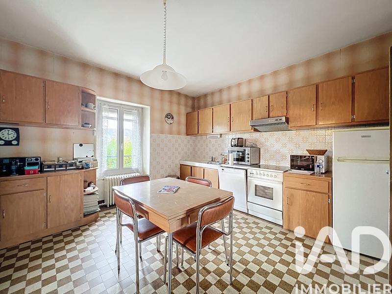 Maison - 131 m² - 5 pièces