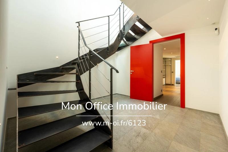 Maison d'architecte - 250 m² - 6 pièces