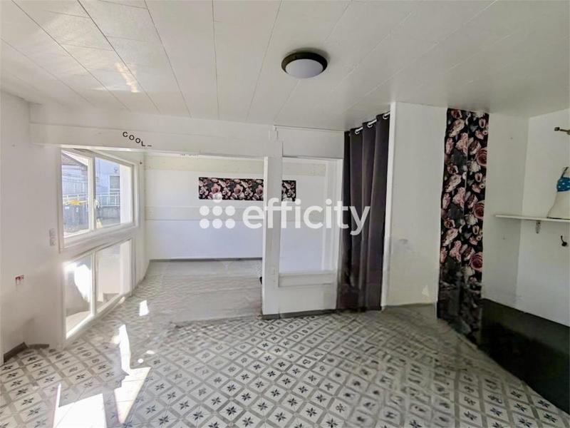 Bureau - 120 m² - 4 pièces