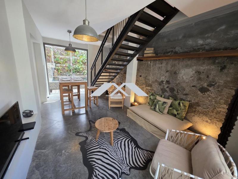 Villa - 90 m² - 4 pièces