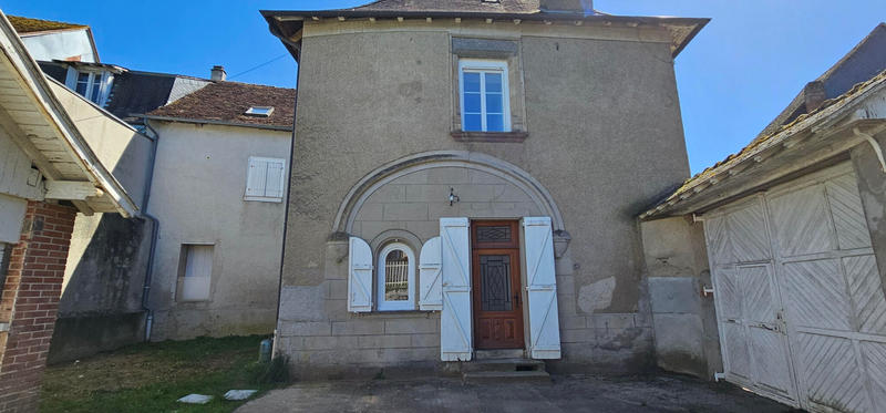 Maison - 190 m² - 9 pièces