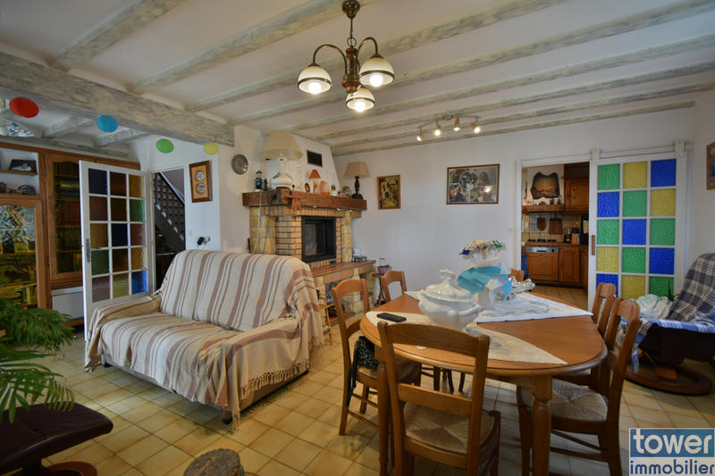 Maison - 138 m² - 6 pièces