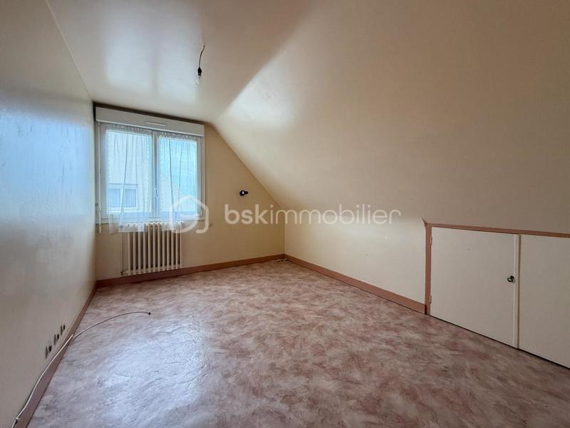 Maison - 117 m² - 7 pièces