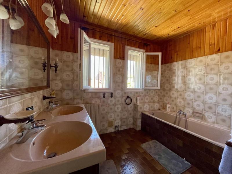 Maison - 153 m² - 6 pièces