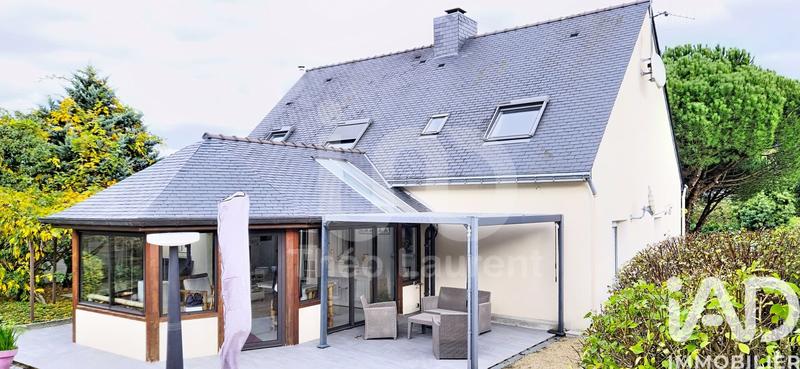 Maison - 182 m² - 7 pièces