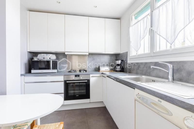 Maison - 147 m² - 5 pièces