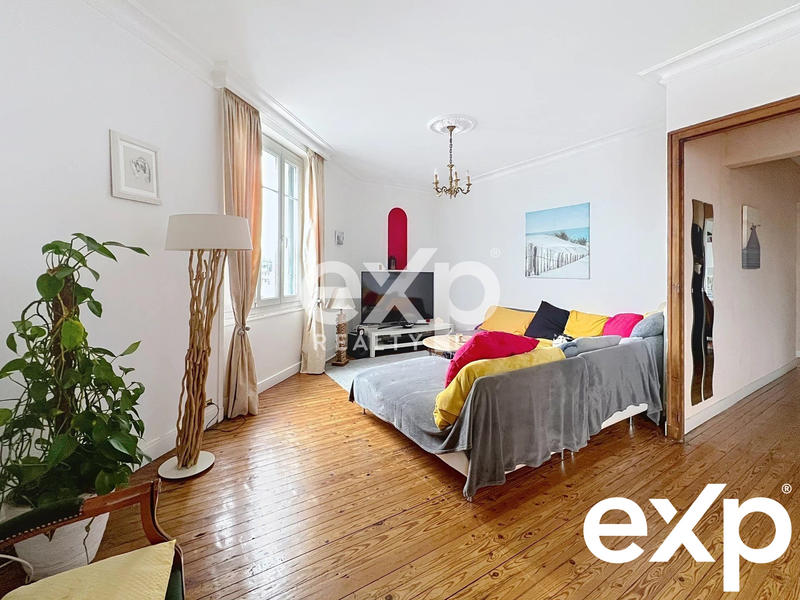 Appartement - 112 m² - 4 pièces