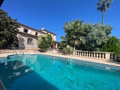 Propriété - 380 m² - 7 pièces