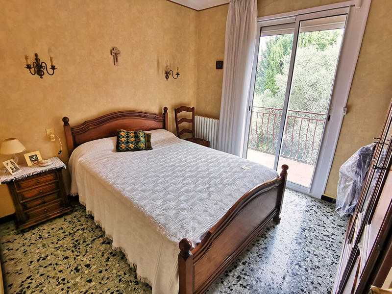 Villa - 185 m² - 6 pièces