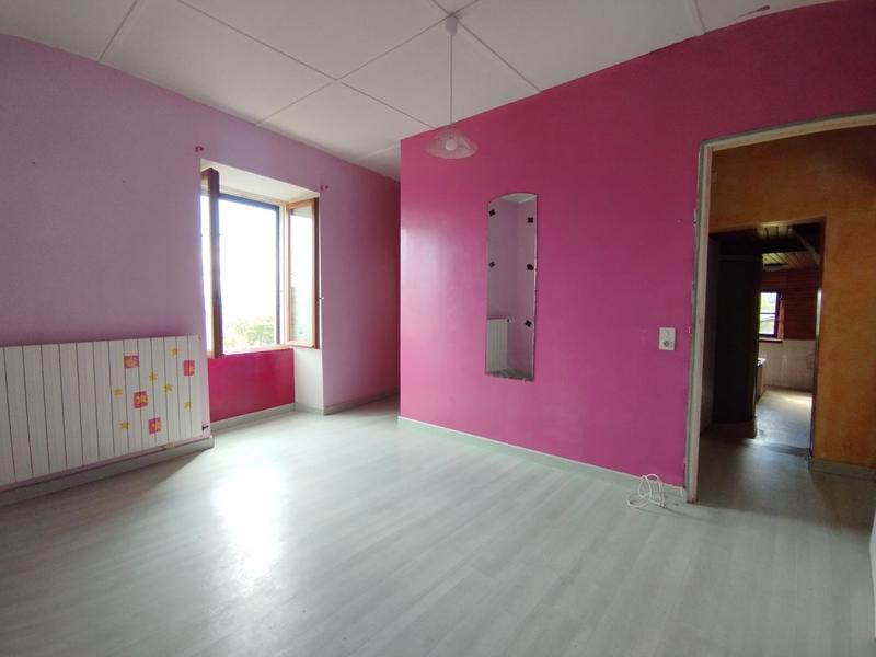 Corps de ferme - 240 m² - 8 pièces