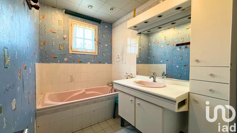 Maison - 95 m² - 5 pièces