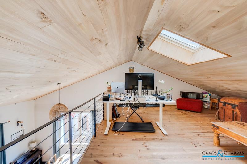 Appartement - 127 m² - 6 pièces