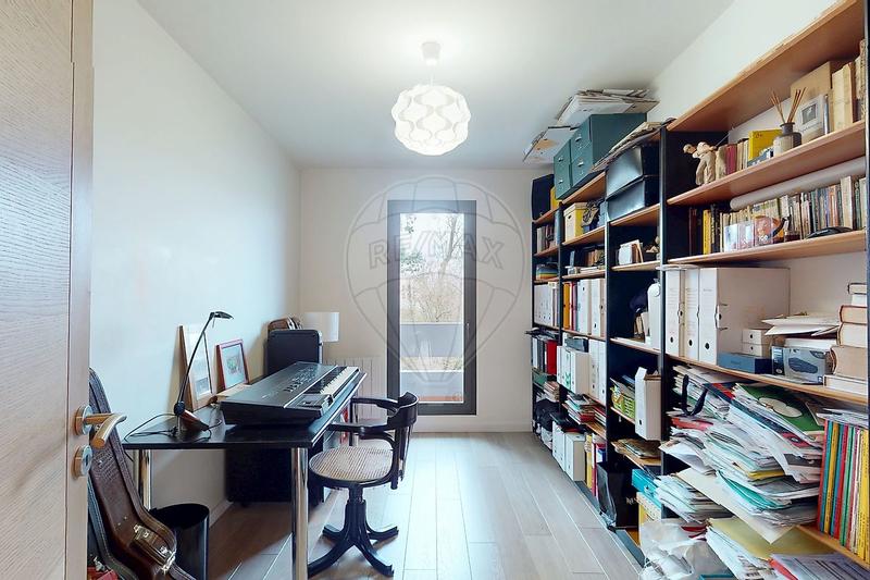 Appartement - 80 m² - 3 pièces