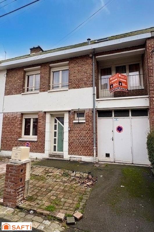 Maison - 102 m² - 7 pièces