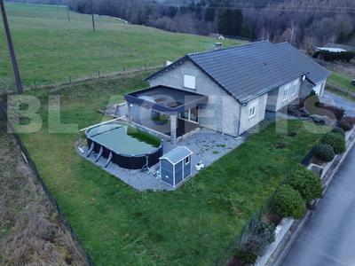 Maison - 200 m² - 5 pièces