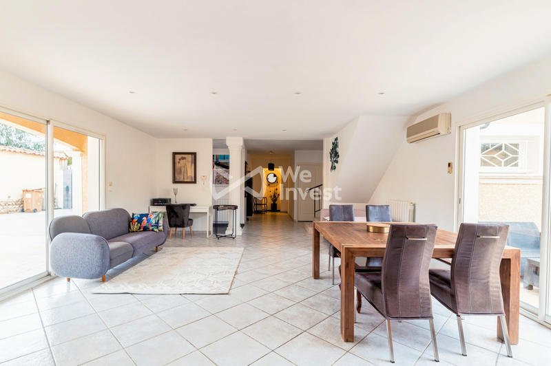 Maison - 172 m² - 5 pièces