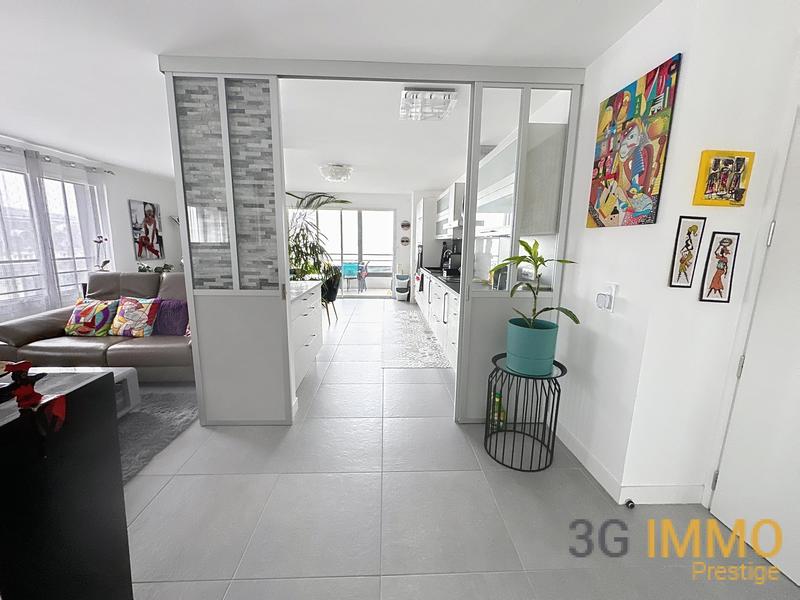 Appartement - 82 m² - 3 pièces