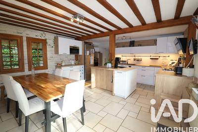 Maison - 190 m² - 8 pièces