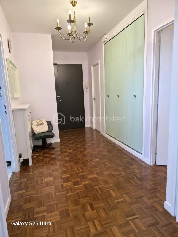 Appartement - 103 m² - 5 pièces